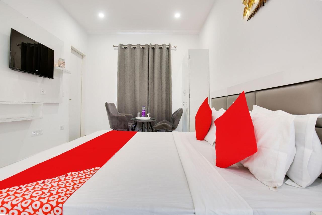Hotel O Sky White House Ludhiana Exterior photo