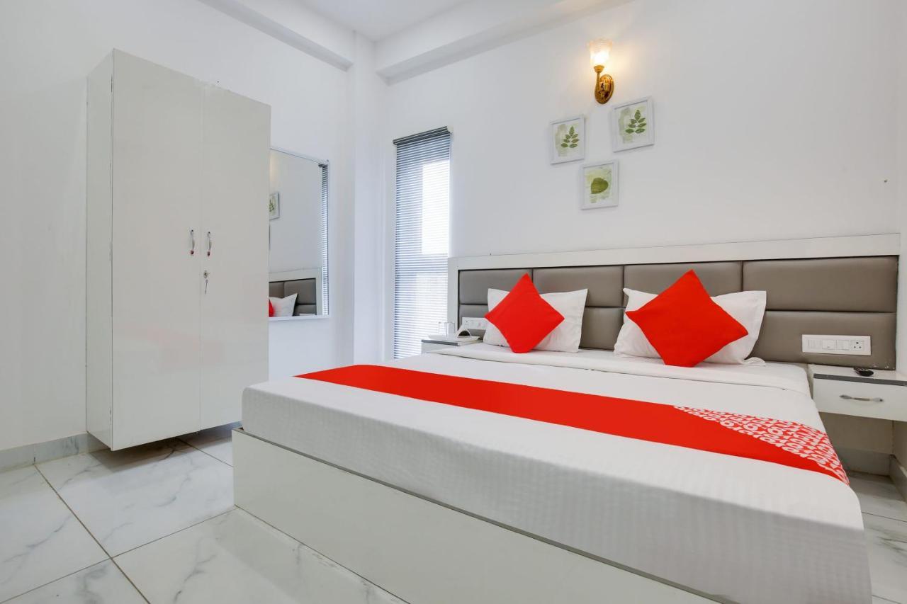 Hotel O Sky White House Ludhiana Exterior photo