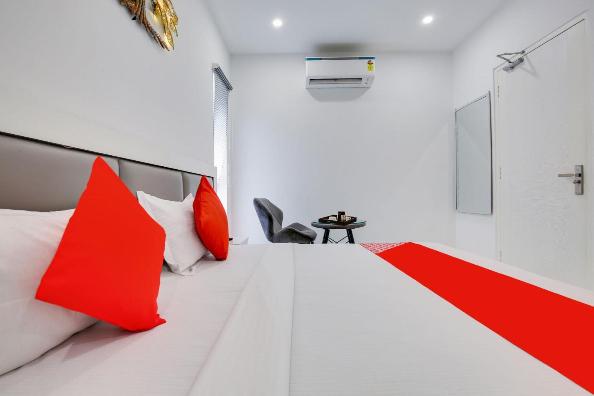Hotel O Sky White House Ludhiana Exterior photo
